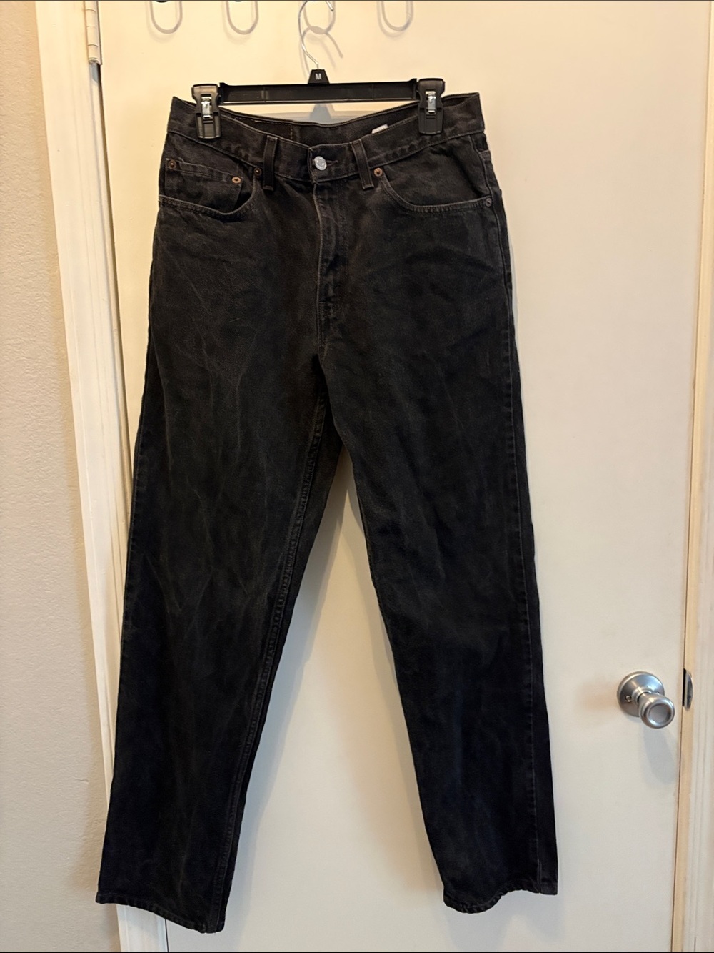 Levi’s Men's Black Relaxed Straight-Leg Jeans Size 32x32